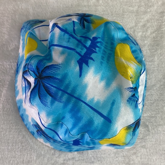 Blue tropical bucket hat - Picture 2 of 16